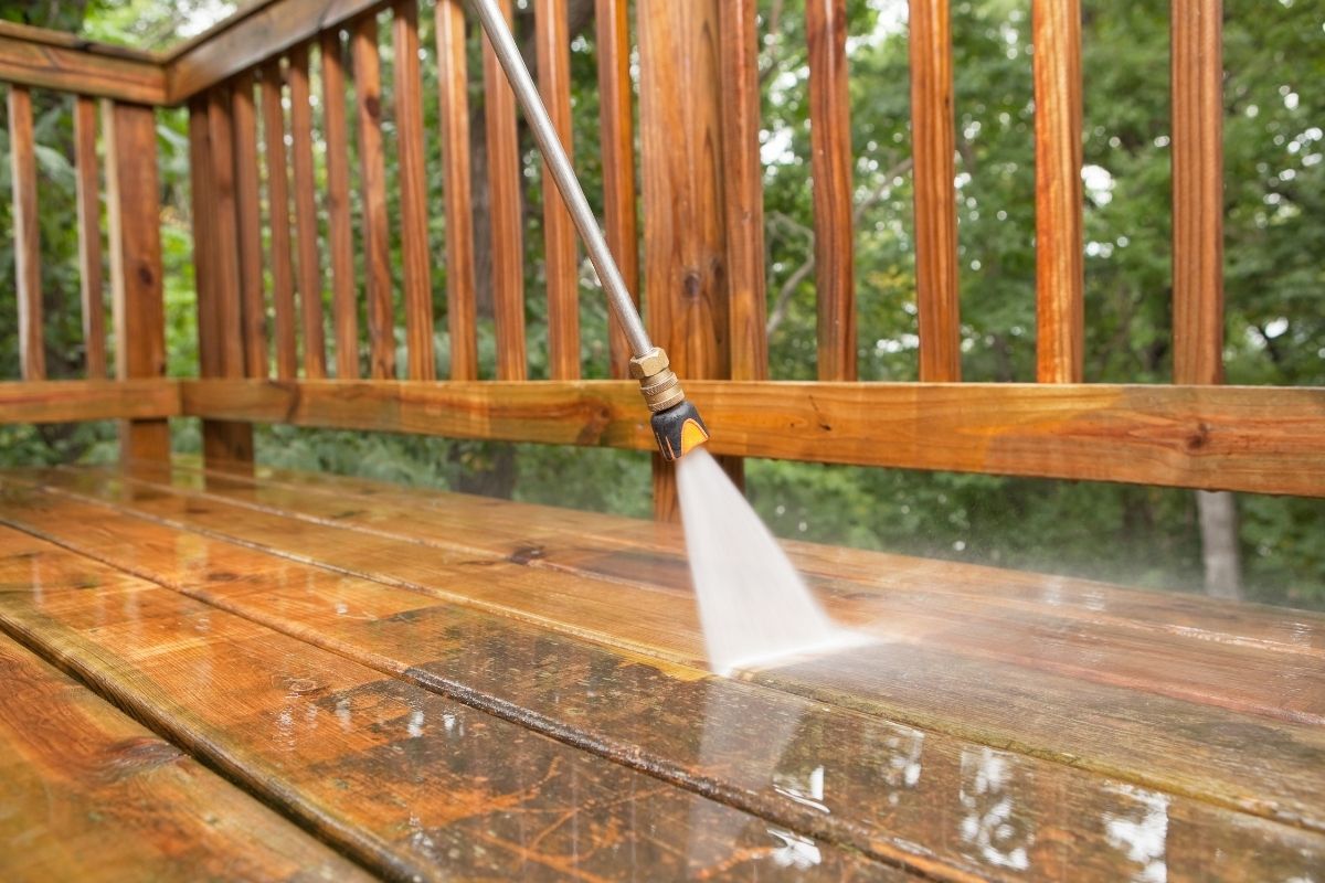 deck pressure washing Eleebana 