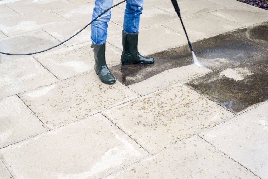 Driveway cleaning and pressure washing Kotara area